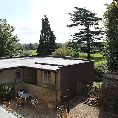 The Coach House Frühstückspension Winterbourne